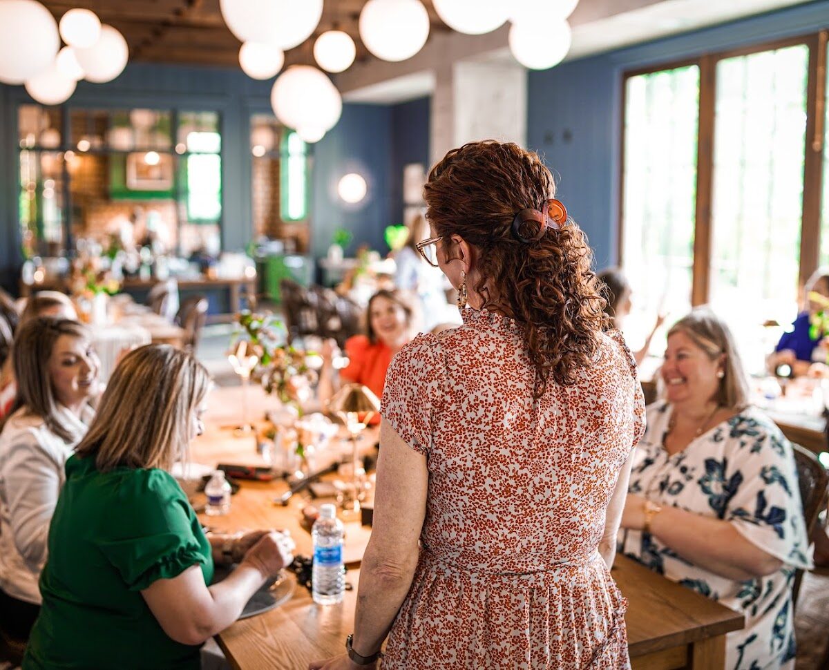 Workshop on productivity and work-life balance by Full Focus in a cozy, well-lit setting.